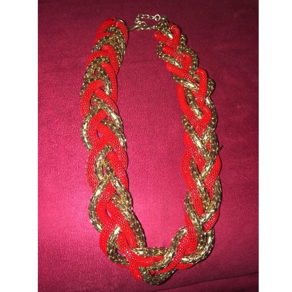 Bcbg Red and Gold Chinky Necklace